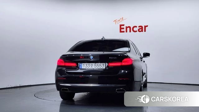 BMW 5 Series (G30) id 4917437 из Кореи 32