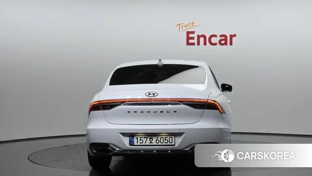Hyundai The New Grandeur IG id 4350153 из Кореи 25