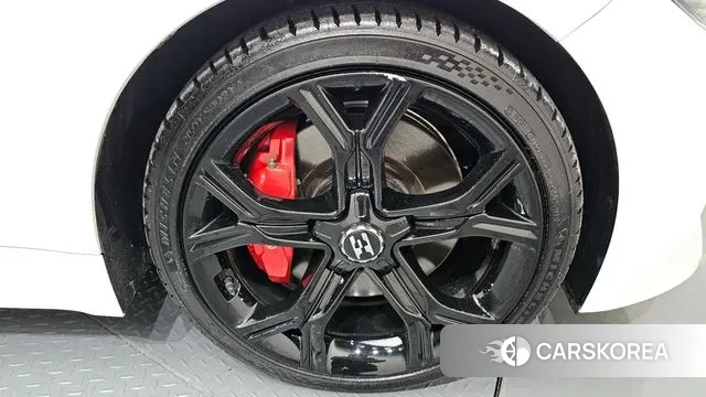 Kia Stinger id 3479606 из Кореи 14