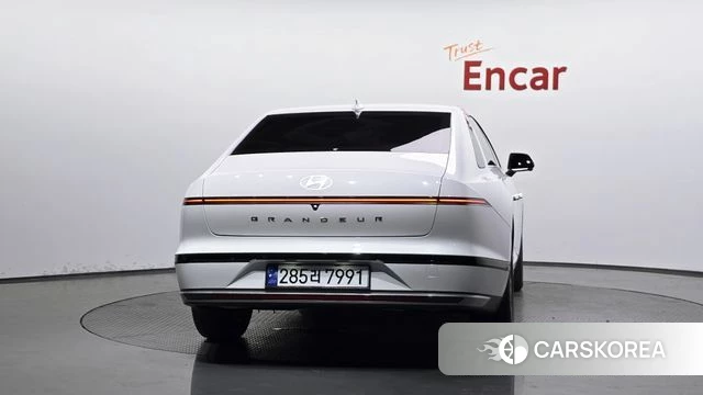 Hyundai Grandeur Hybrid (GN7) id 4394311 из Кореи 14