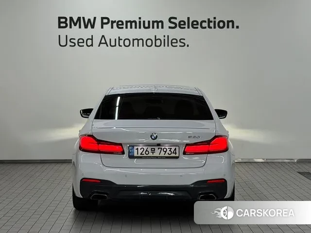 BMW 5 Series (G30) id 3601149 из Кореи 14