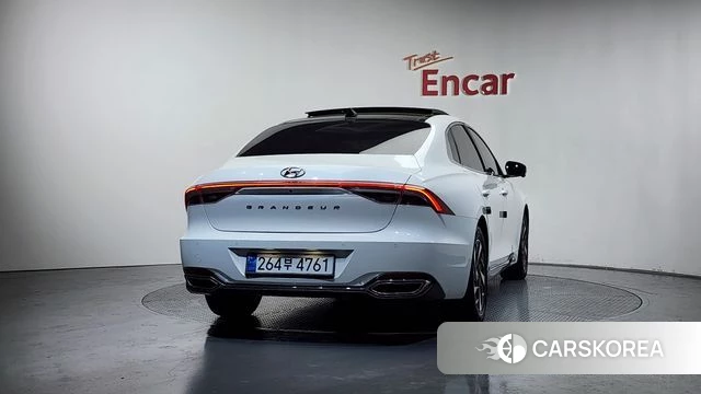 Hyundai The New Grandeur IG Hybrid id 4195646 из Кореи 14