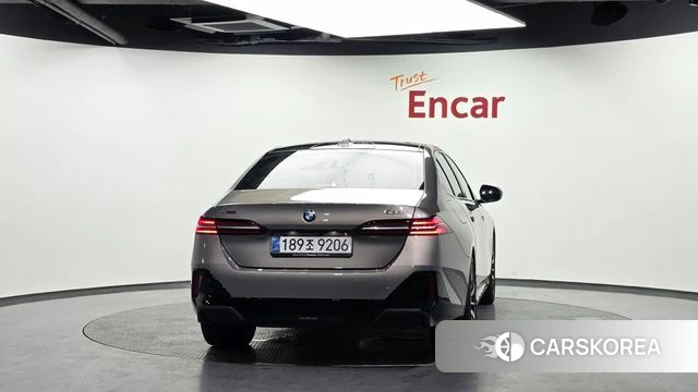 BMW 5 Series (G60) id 4752793 из Кореи 14