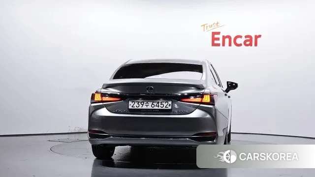 Lexus ES300h 7th generation id 3301444 из Кореи 14