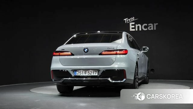 BMW 7 Series (G70) id 4479980 из Кореи 14