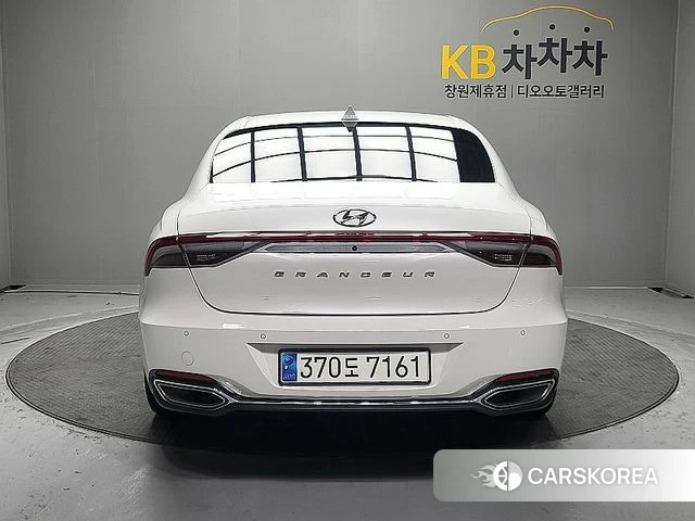 Hyundai The New Grandeur IG id 4396923 из Кореи 14