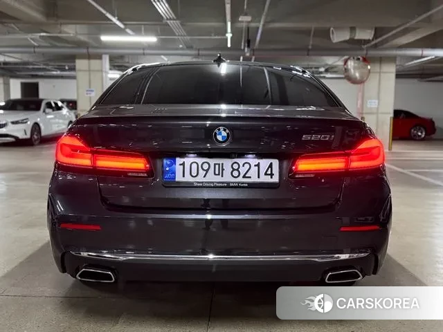 BMW 5 Series (G30) id 3591203 из Кореи 14