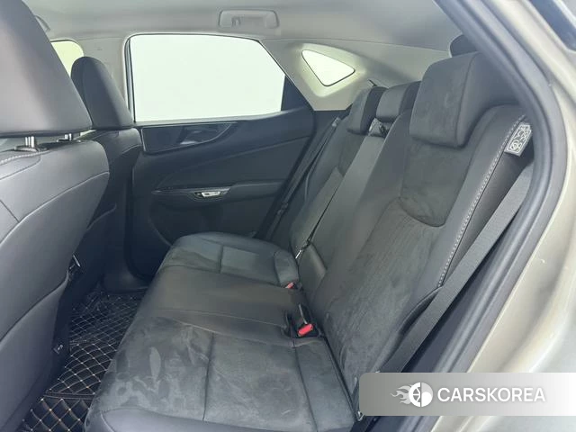 Lexus NX id 4238588 из Китая 15