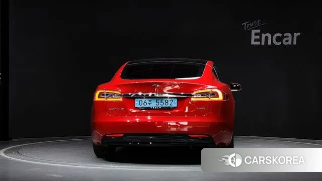 Tesla Model S id 3307889 из Кореи 14