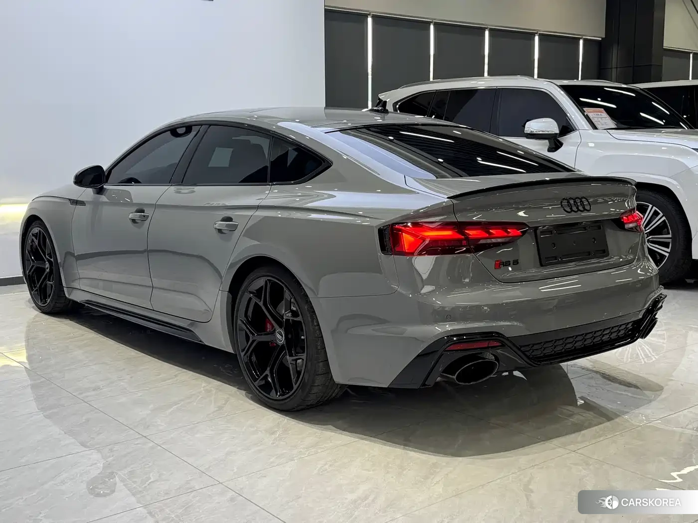 Audi RS 5 id 4607161 из Китая 14