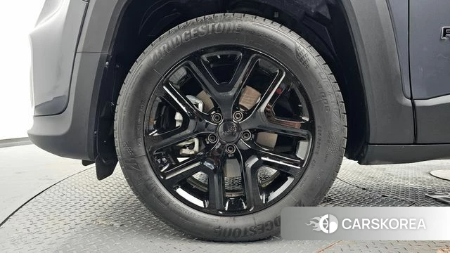 Jeep Renegade id 4725428 из Кореи 32