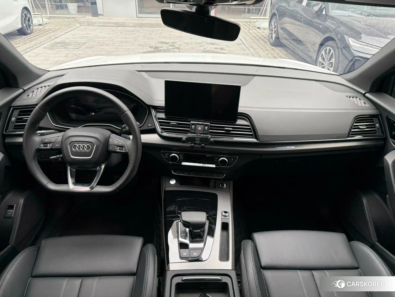 Audi Q5L 2024 Белый из Китая, фото 4