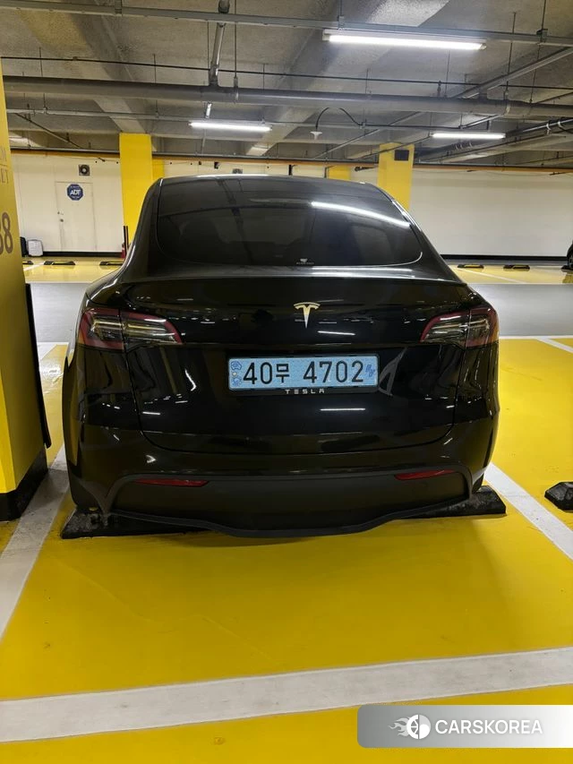 Tesla Model Y 2024 Черный из Кореи, фото 4