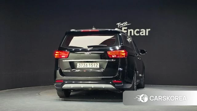 Kia The New Carnival id 4765144 из Кореи 25