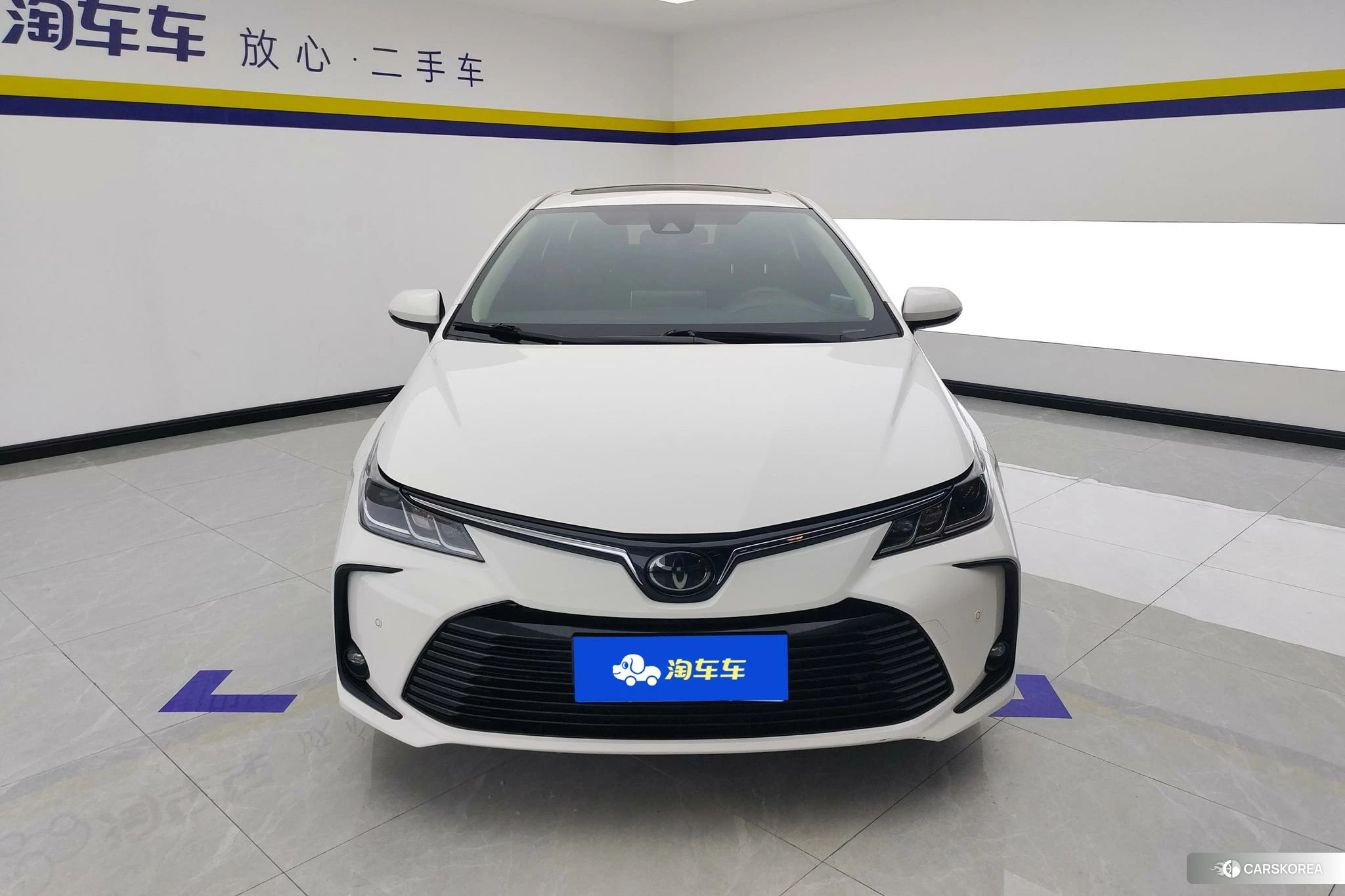 Toyota Corolla id 4510851 из Китая 11