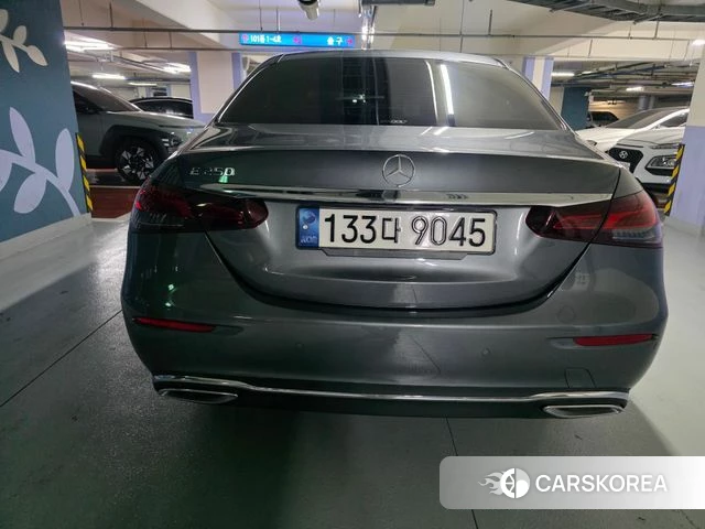 Mercedes-Benz E-Class W213 2022 Серый из Кореи, фото 6