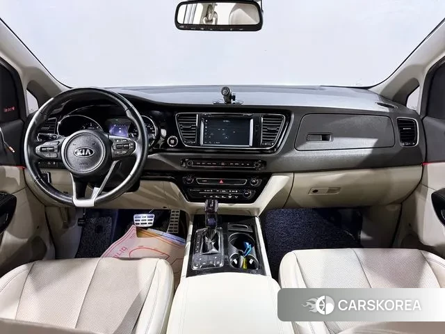 Kia All New Carnival id 3520510 из Кореи 14