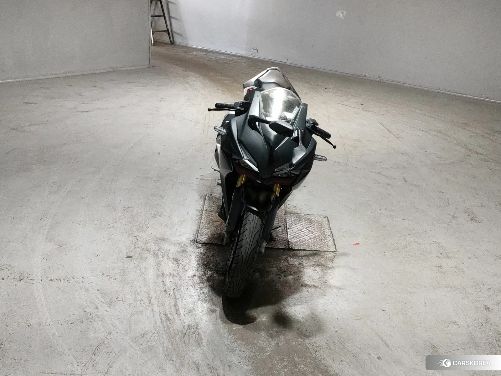 Проданный Honda CBR250RR id 3946845 из Японии, фото 2