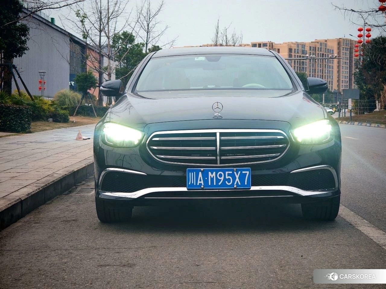 Mercedes-Benz E-class 2021 Черный из Китая, фото 4