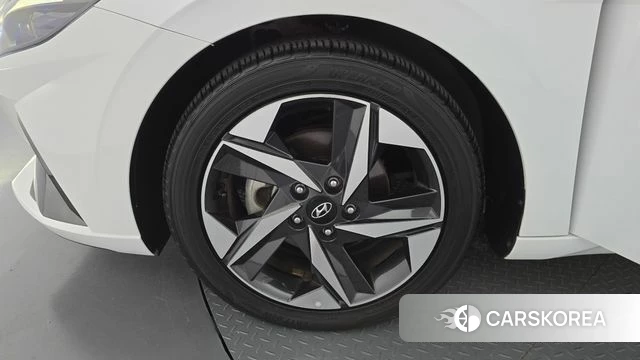 Hyundai Avante (CN7) id 4854477 из Кореи 24