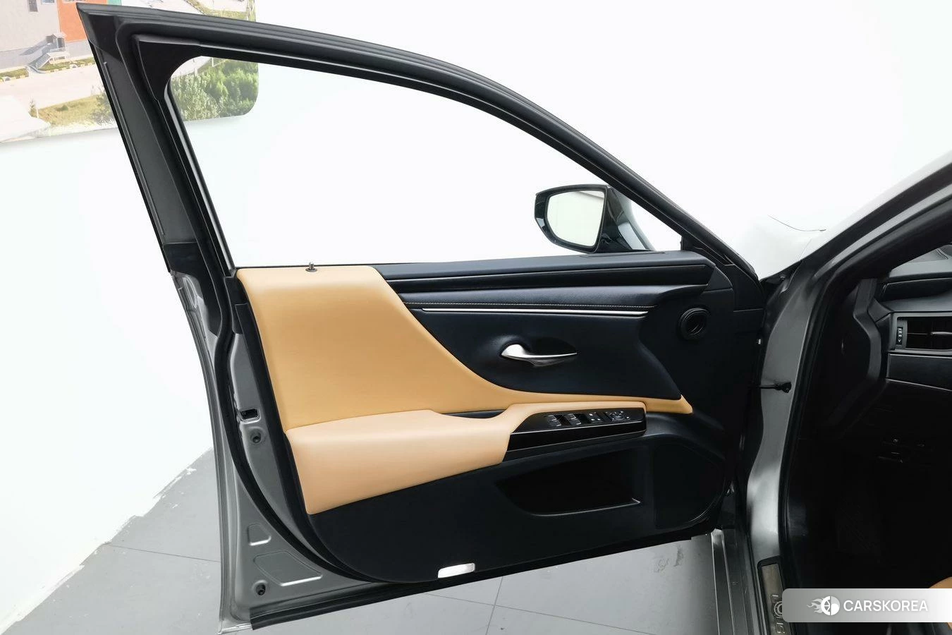 Lexus ES id 4455598 из Китая 18