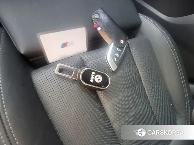 BMW X4 (G02) 2024 Белый из Кореи, фото 4