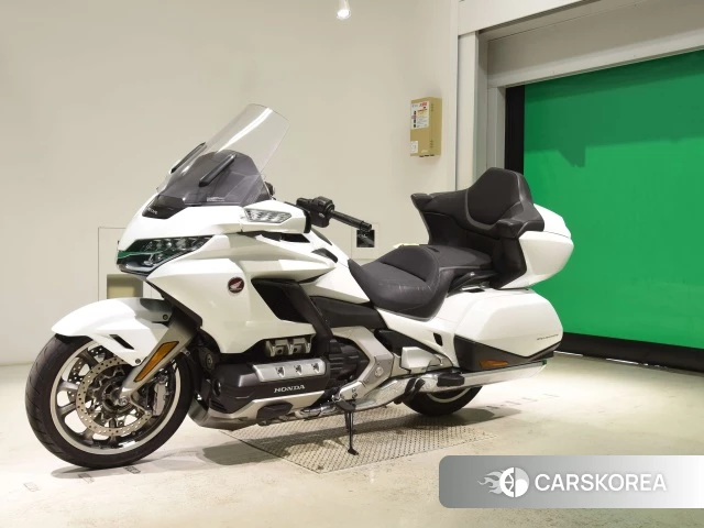 OTHER Gold Wing Tour 2023 из Японии