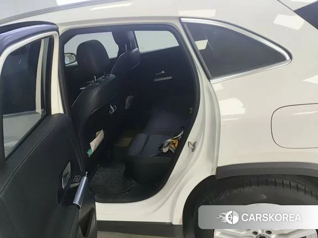Mercedes-Benz GLA 2022 Белый из Китая, фото 4
