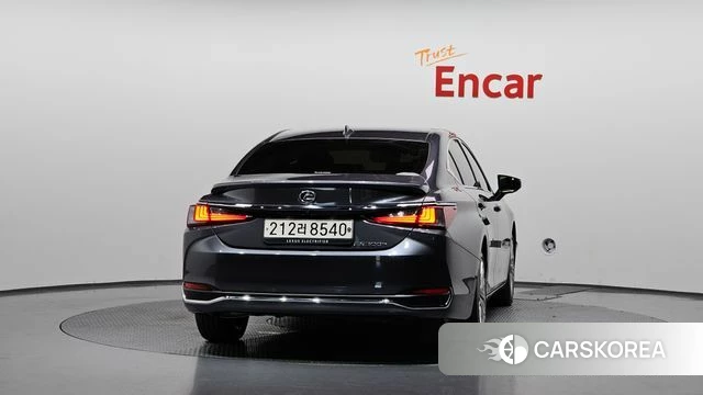 Lexus ES300h 7th generation id 4893095 из Кореи 32