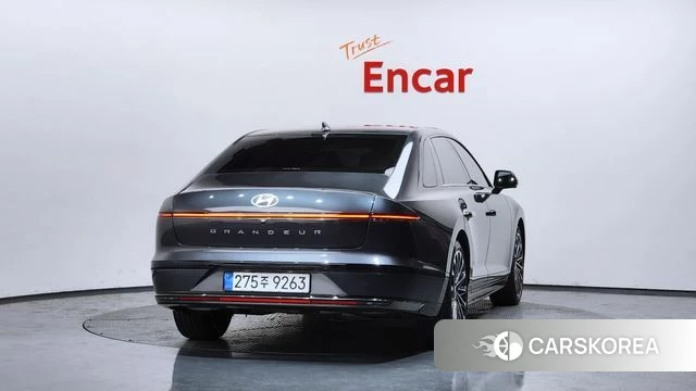 Hyundai Grandeur (GN7) id 3914227 из Кореи 14