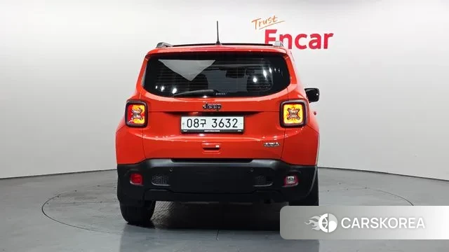 Jeep Renegade id 3647230 из Кореи 14