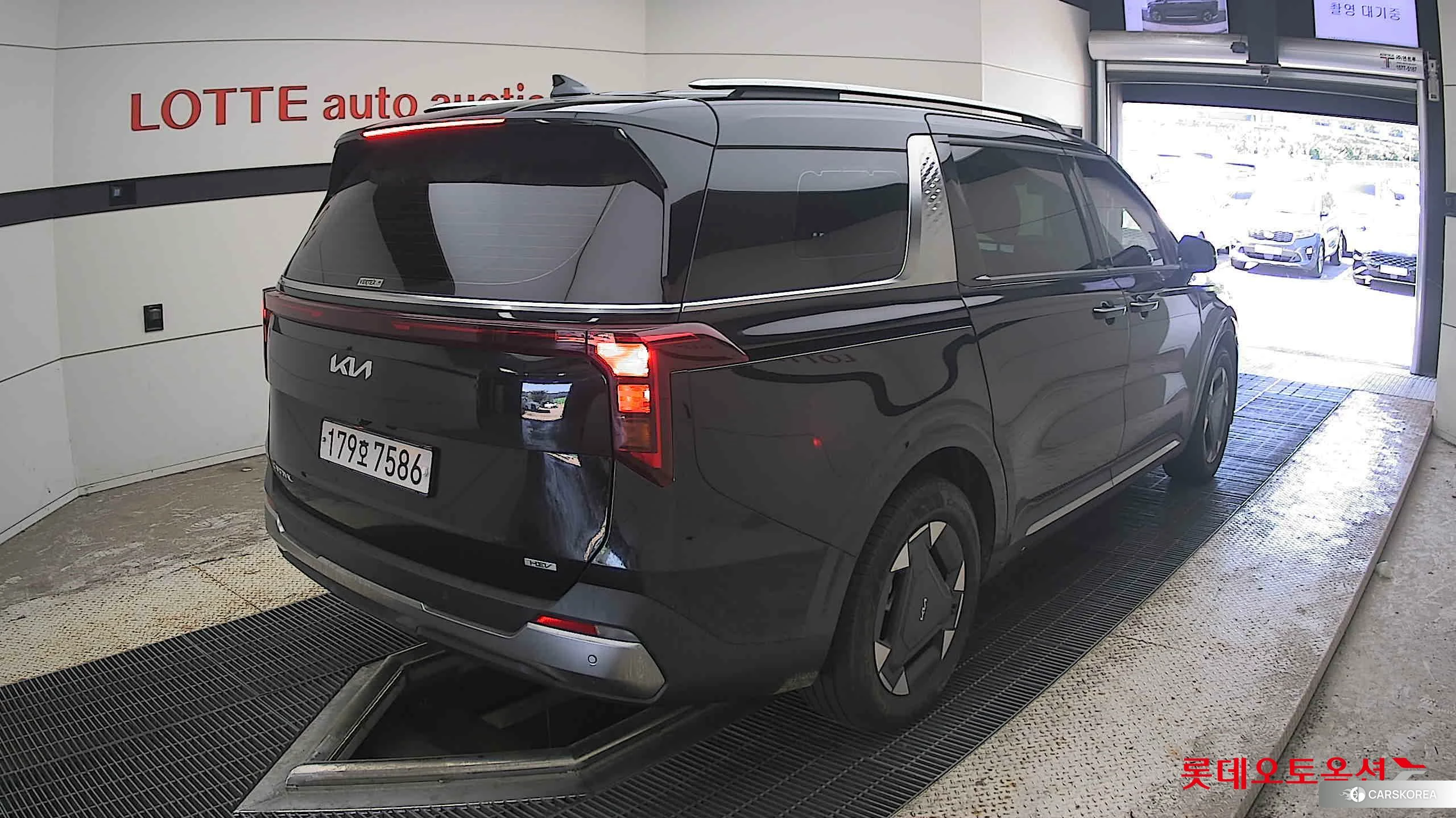 Kia Carnival Hybrid id 4679362 из Кореи 32