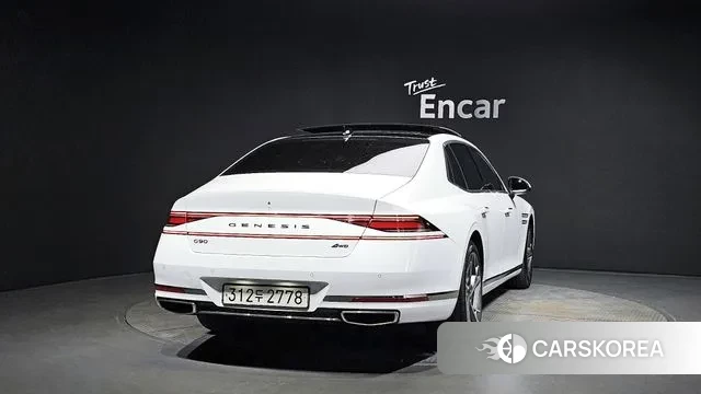 Genesis G90 (RS4) id 3007390 из Кореи 14