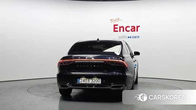 Hyundai The New Grandeur IG id 3965714 из Кореи 14