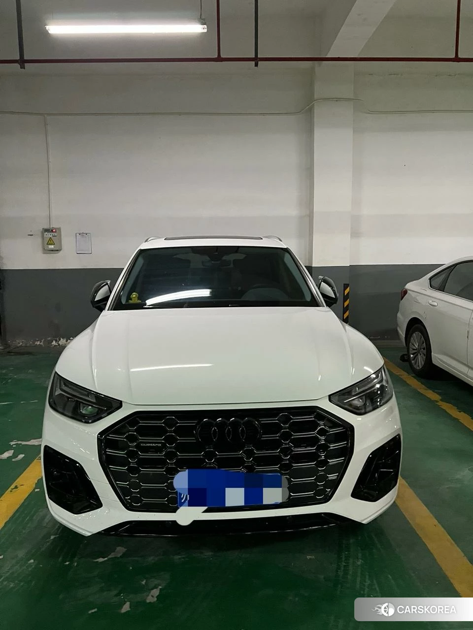 Audi Q5L 2021 Белый из Китая, фото 4