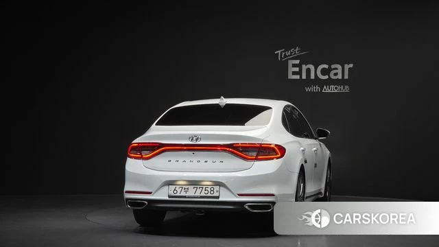 Hyundai Grandeur IG id 3820656 из Кореи 14