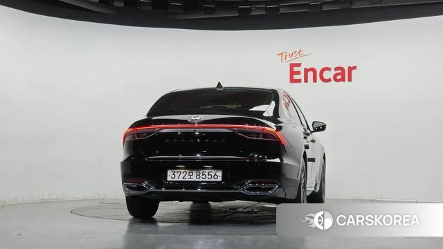 Hyundai The New Grandeur IG id 4775318 из Кореи 14
