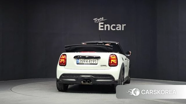 Mini Cooper S Convertible id 4608965 из Кореи 25