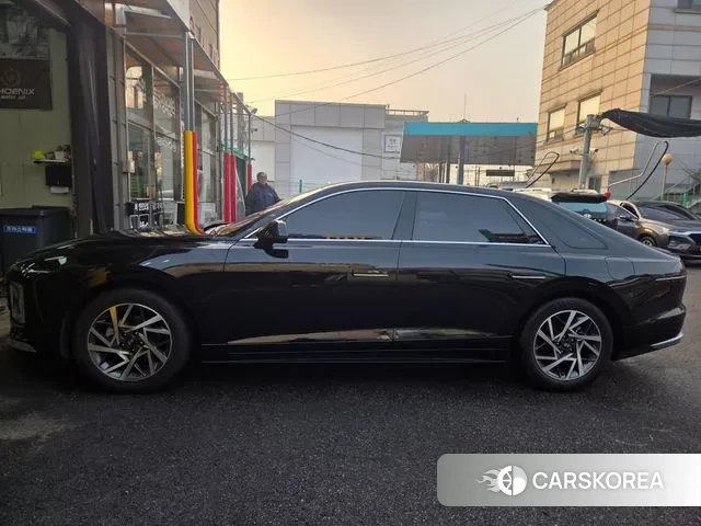 Hyundai Grandeur Hybrid (GN7) id 3596674 из Кореи 8