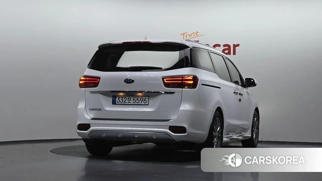 Kia The New Carnival id 3955442 из Кореи 14