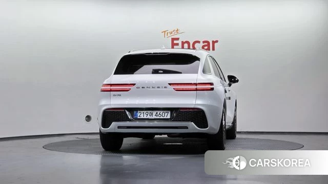 Genesis GV70 id 3965014 из Кореи 14