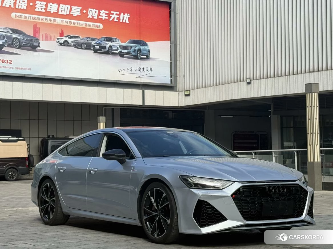 Audi A7 2022 Черный из Китая, фото 4