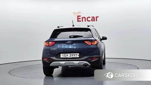 Kia Stonic id 3917266 из Кореи 14