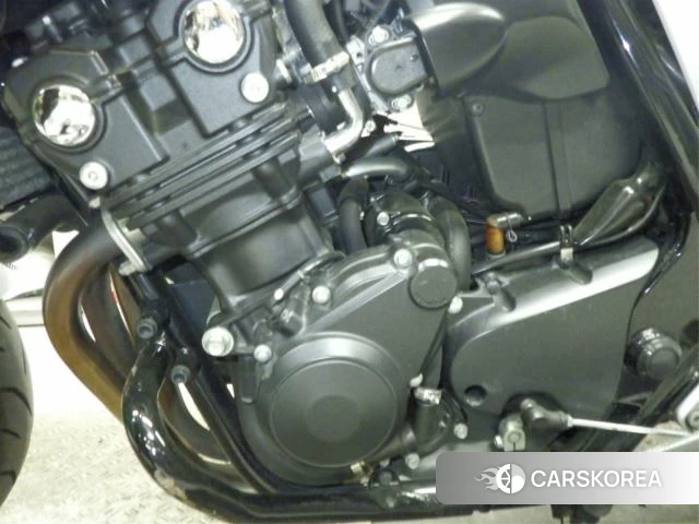 Engine photo