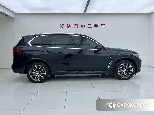 BMW X5 2022 Черный из Китая, фото 4