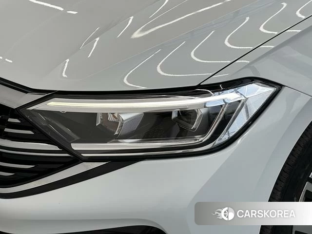 Volkswagen Sagitar id 3919536 из Китая 14