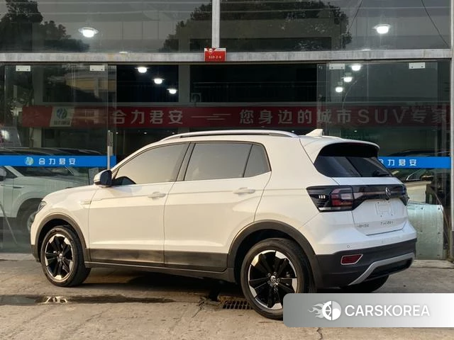 Volkswagen Exploring the shadow id 4258437 из Китая 13