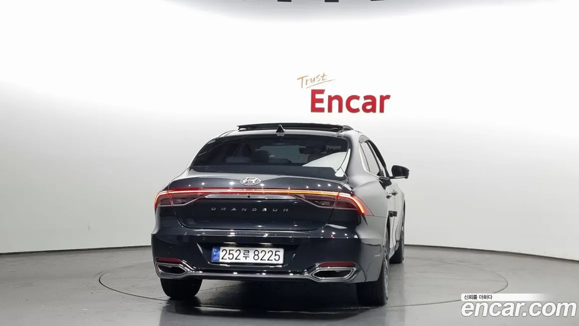 Hyundai The New Grandeur IG Hybrid id 1984208 из Кореи 14