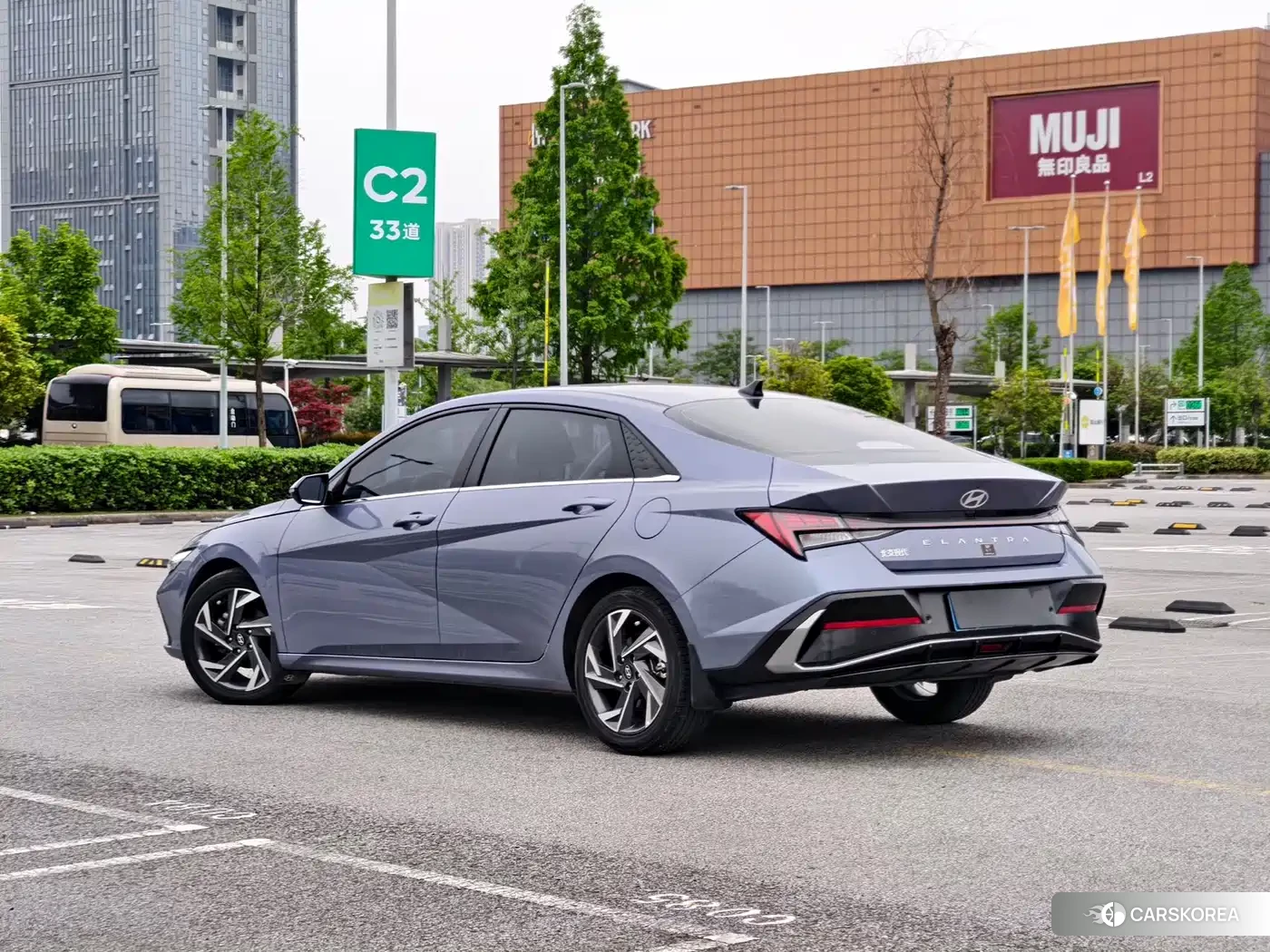 Hyundai Elantra id 4546526 из Китая 15