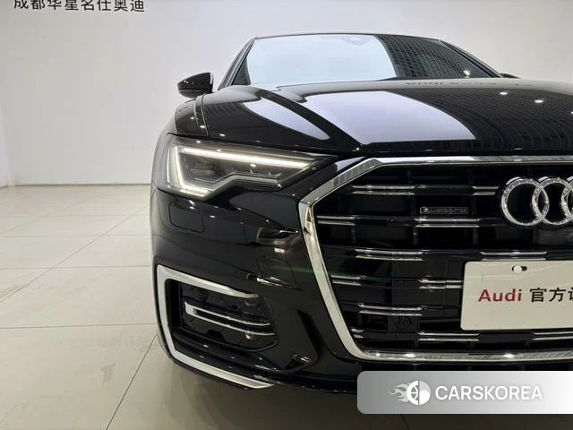 Audi A6L id 4215664 из Китая 15